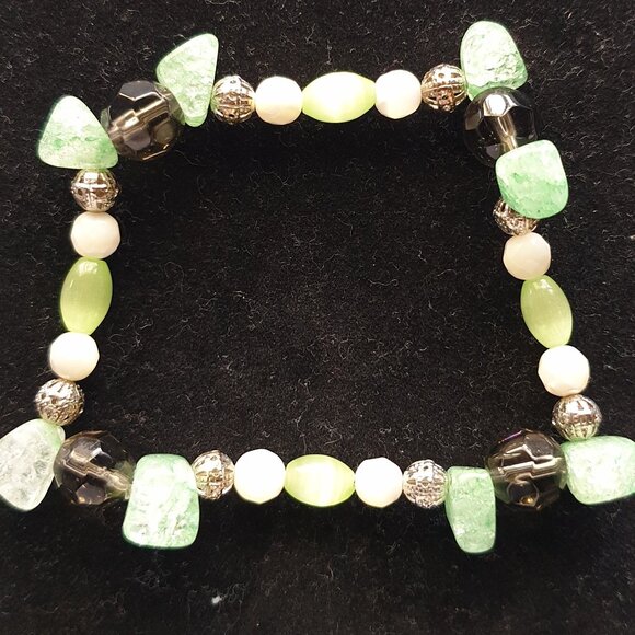 Pretty Hand Made Natural Serpentine Aventurine Fluorite Silver Beaded Bracelet - Picture 4 of 9